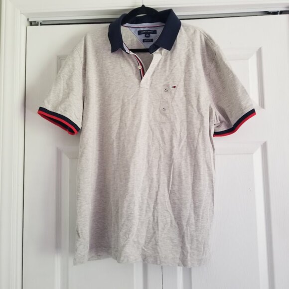 Tommy Hilfiger Men's Polo Shirt X-Large Gray Navy Red Stripe New Custom Fit - Picture 1 of 3